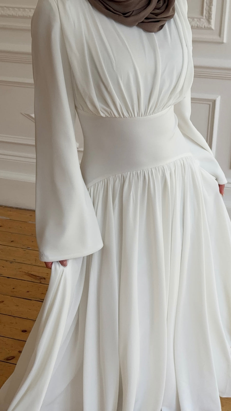Whisper Pleated Silhouette
