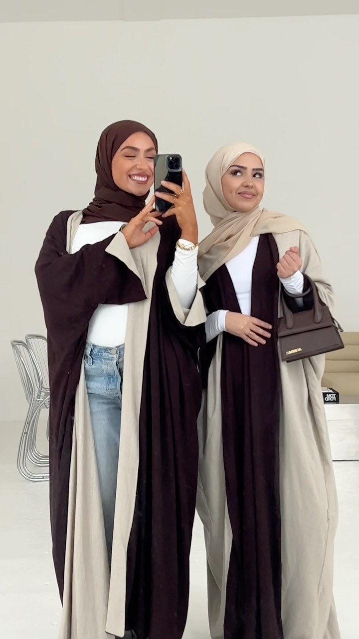 Inayah Reversible Abaya Glow Modesty