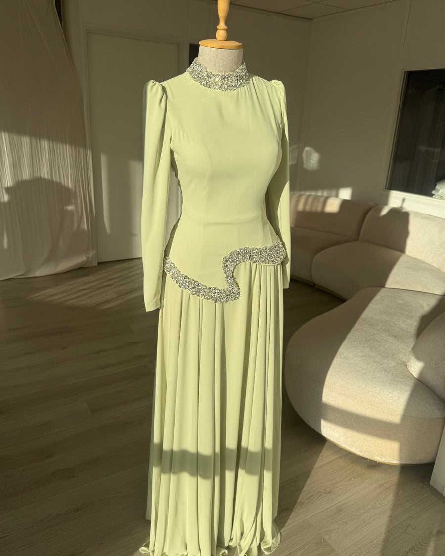 #color_light-yellow