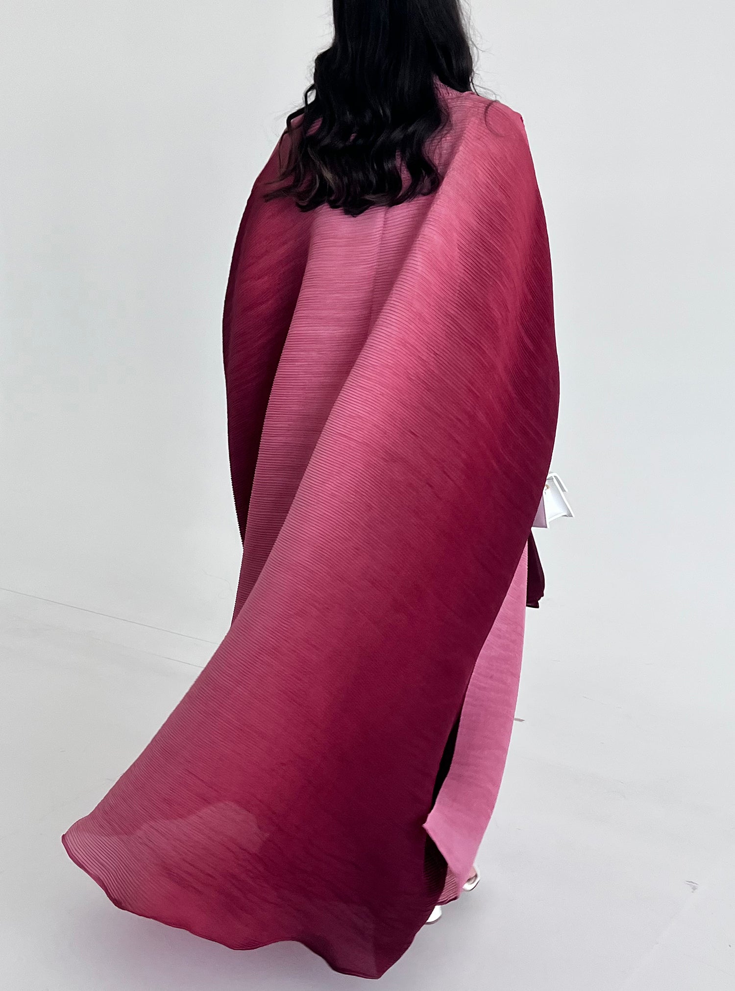 Miyake pleat - Open Abaya