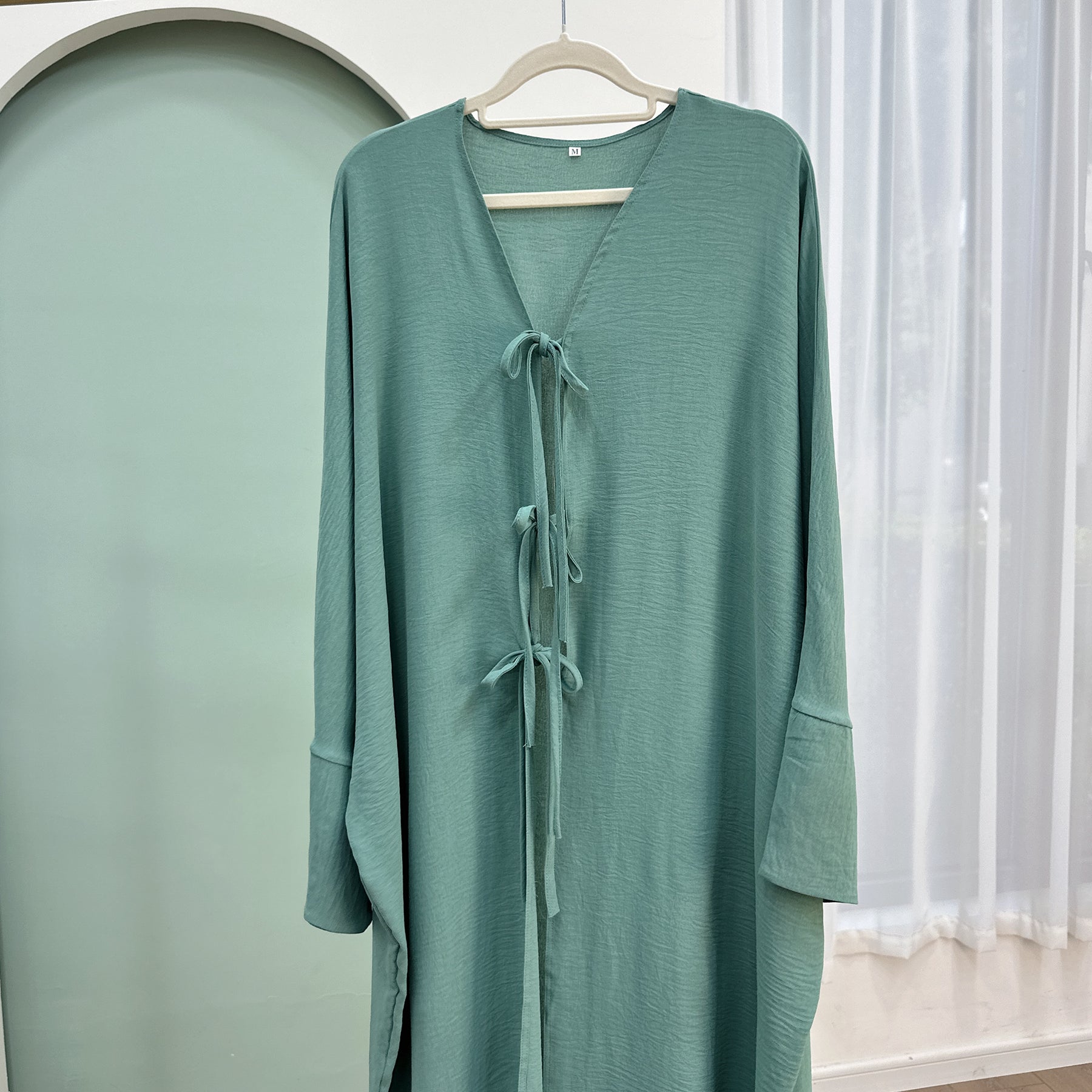 Sarah - open Abaya with bows