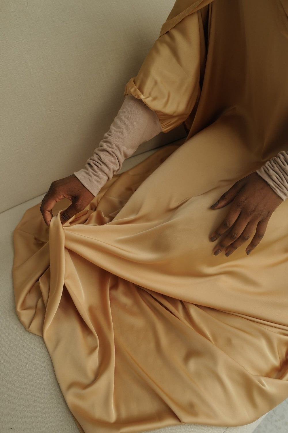 Amethyst Glow Abaya