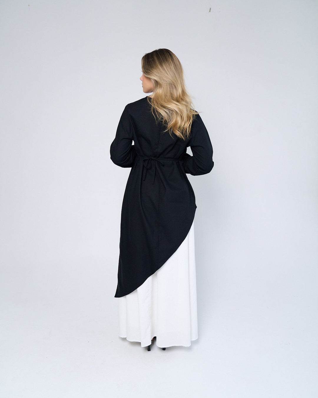 #color_black-top-white-skirt