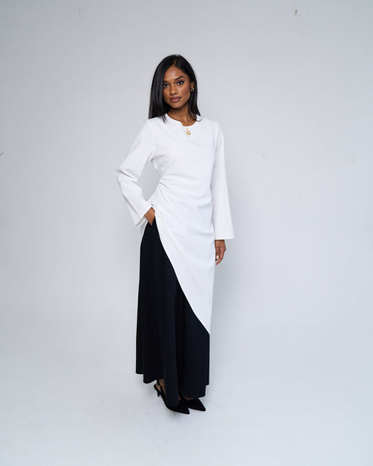 #color_white-top-black-skirt