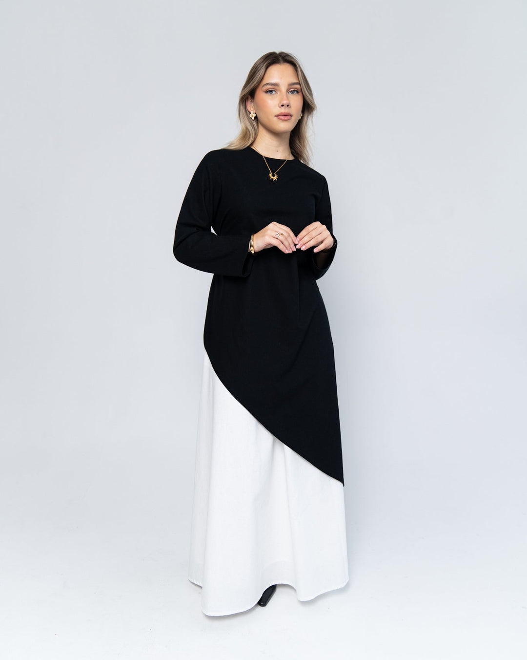 #color_black-top-white-skirt