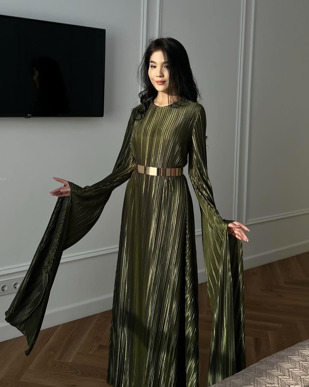 Jade - pleated Dress