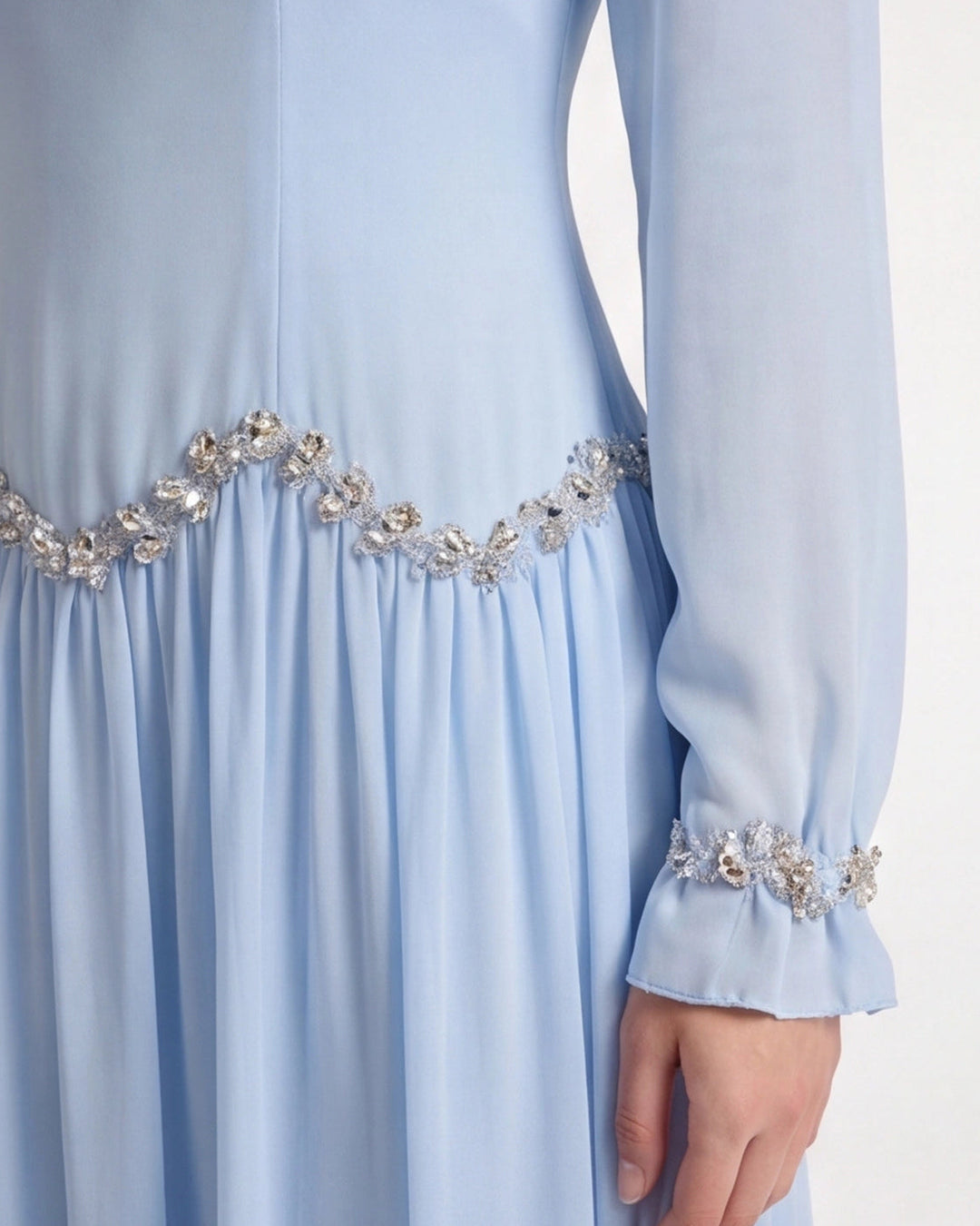 #color_light-blue