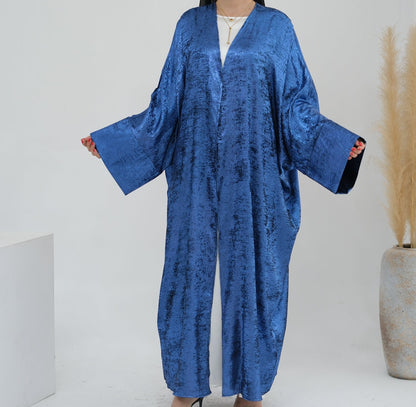 Farah Velvet Kimono