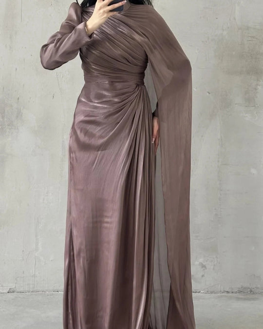 #color_taupe