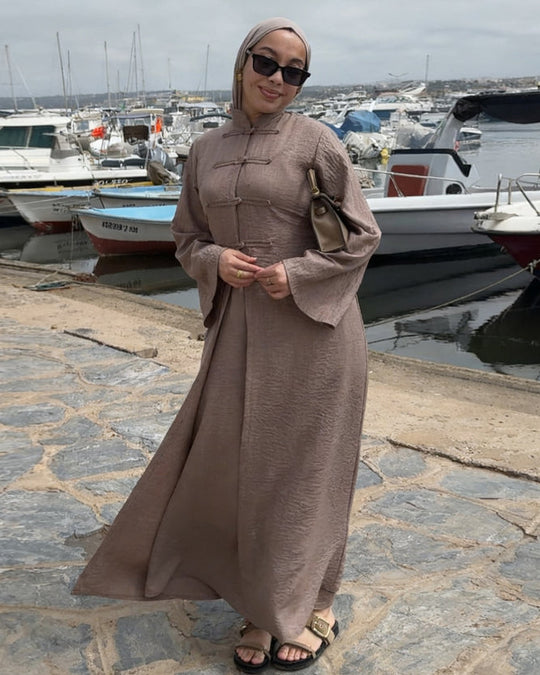 #color_taupe