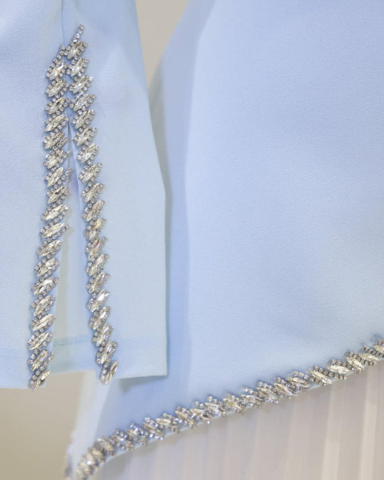 #color_light-blue